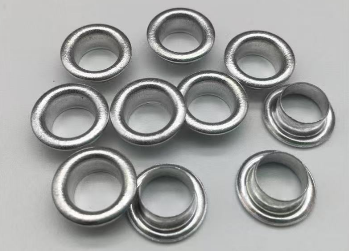 Different Material of Eyelets