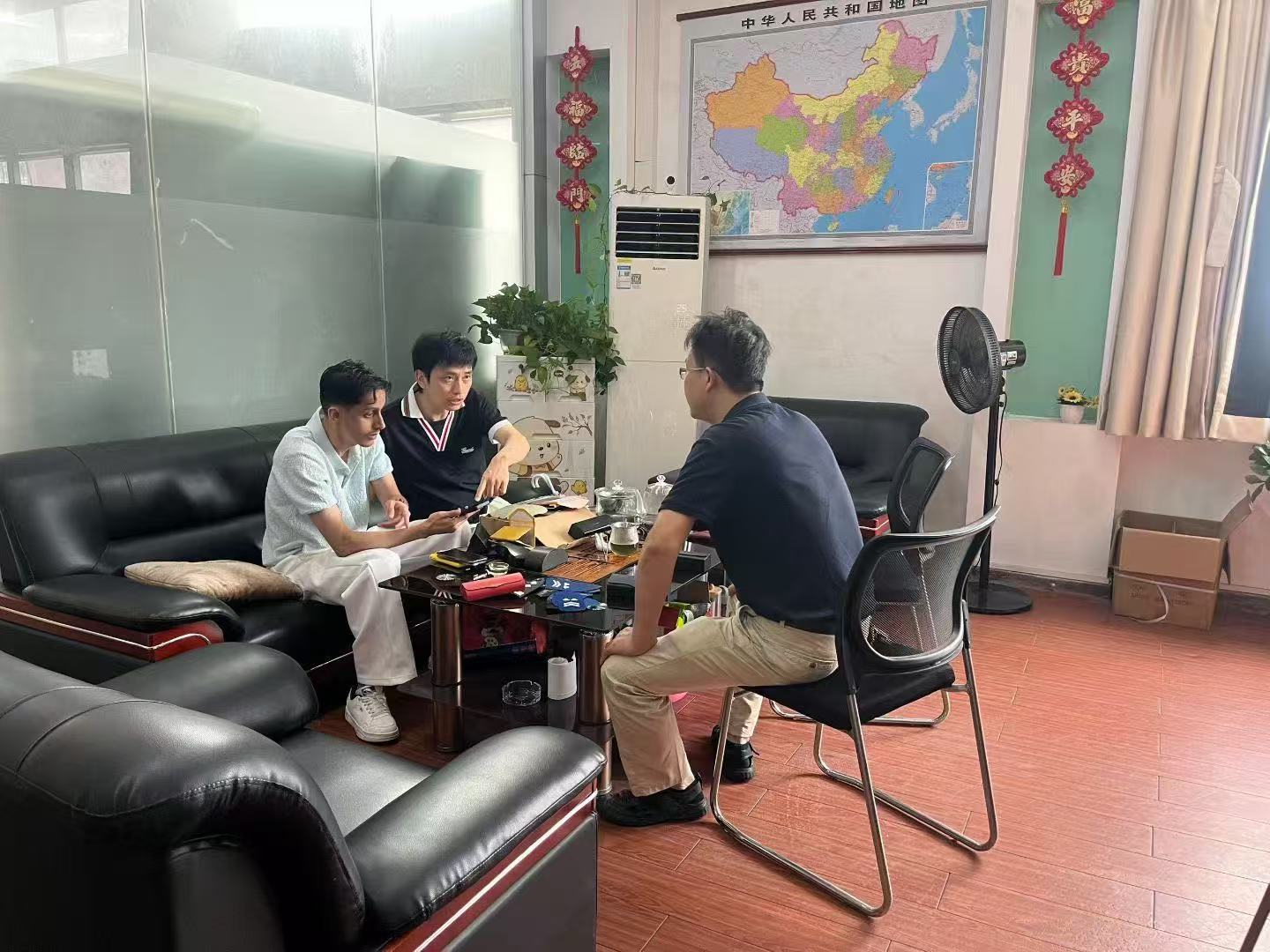 Saudi Client Visits Nuote Metals – Strengthening Partnership on Aluminum Semi‑Tubular Rivets and Brass Eyelets